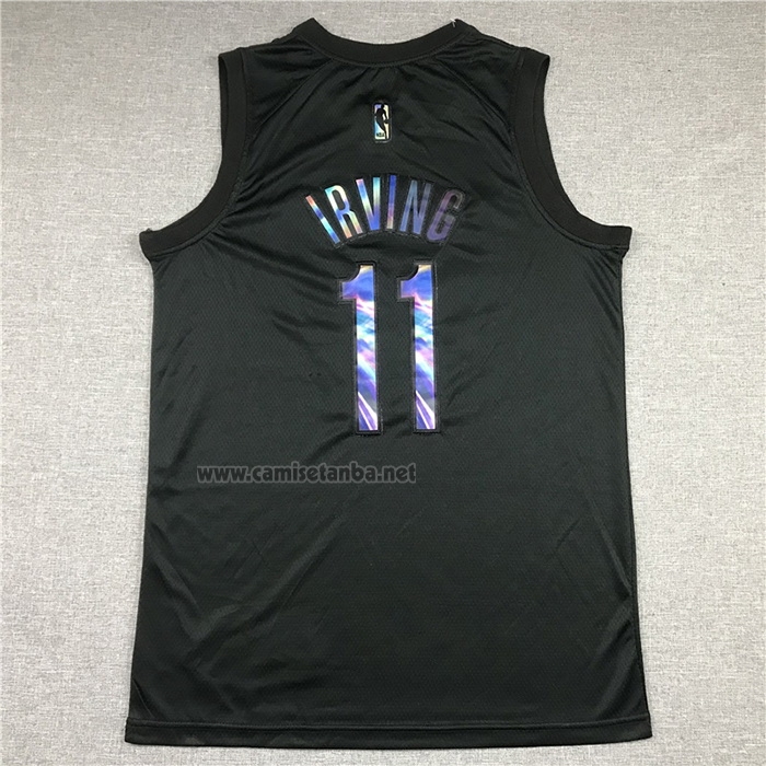 Camiseta Brooklyn Nets Kyrie Irving #11 Iridescent Logo Negro